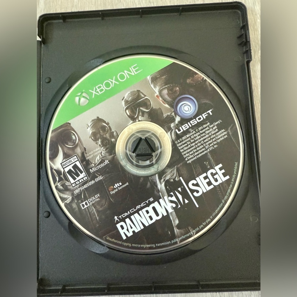 Tom Clancys Rainbow Six Siege Xbox One Game Disc